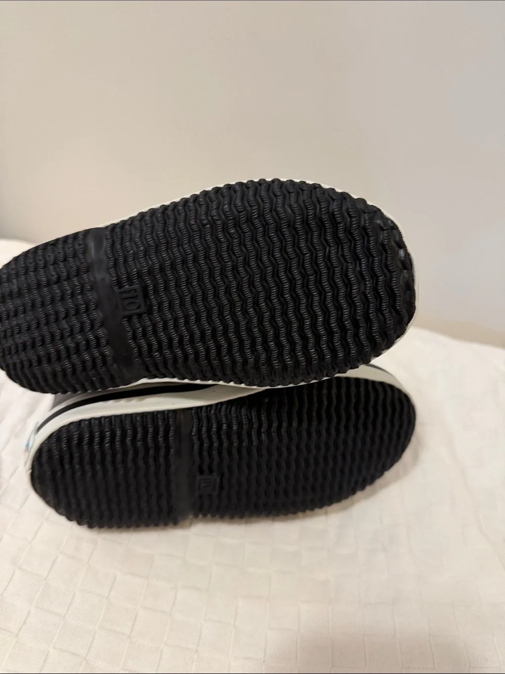 BUOY BOOTS  Black Kids Slip-On Rain & Snow Boots with Buoy Graphic